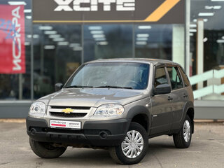 2018 Chevrolet Niva I Рестайлинг, серый, 789000 рублей, вид 1