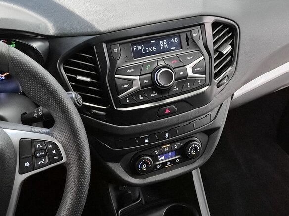 2021 Lada (ВАЗ) Vesta SW I, белый, 1069000 рублей - вид 15