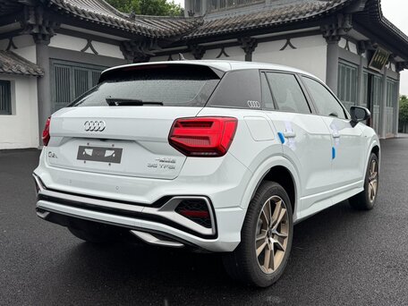 2023 Audi Q2 L 35 TFSI I Рестайлинг, белый, 2500000 рублей, вид 4