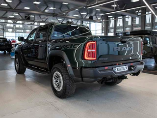 2026 Ram 1500 RHO V Рестайлинг, зелёный, 11569065 рублей, вид 4
