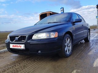 2004 Volvo S60 I Рестайлинг, чёрный, 590000 рублей, вид 1