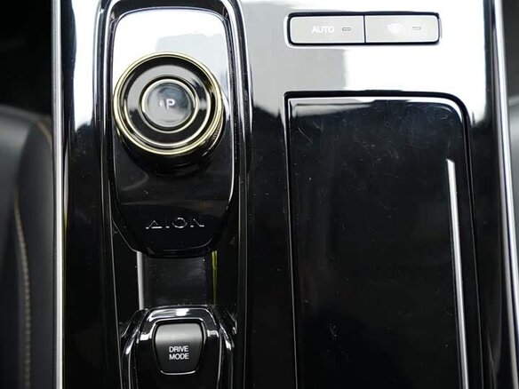 2023 Aion S 580, серый, 1480000 рублей - вид 15