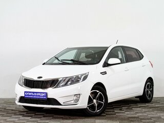 2013 Kia Rio 4-speed III, белый, 909000 рублей, вид 3