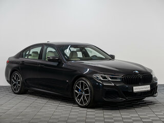 2021 BMW 5 серии 530i xDrive VII (G30/G31/G38) Рестайлинг, чёрный, 5790000 рублей, вид 3