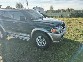 2002 Mitsubishi Montero Sport I, зелёный, 350000 рублей, вид 1