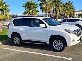 2014 Toyota Land Cruiser Prado 150 Series Рестайлинг 1, белый, 2990000 рублей, вид 3