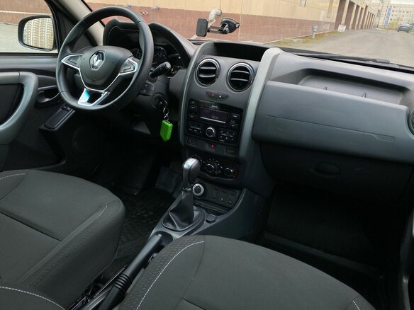 2019 Renault Duster I Рестайлинг, чёрный, 1400000 рублей - вид 9