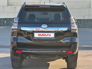 2017 Toyota Land Cruiser Prado 150 Series Рестайлинг 1, чёрный, 4350000 рублей, вид 4