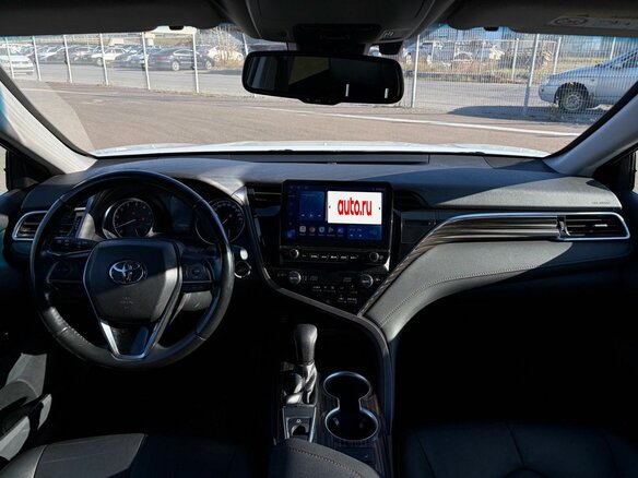 2021 Toyota Camry VIII (XV70), белый, 2790000 рублей - вид 20