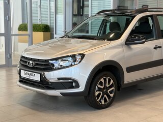 2026 Lada (ВАЗ) Granta Cross I Рестайлинг, серебристый, 1391000 рублей, вид 2