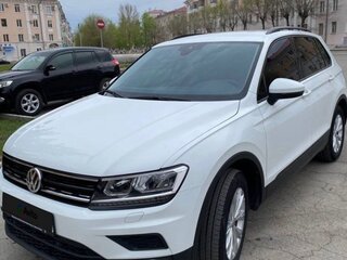 2020 Volkswagen Tiguan II, белый, 2420000 рублей, вид 1