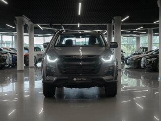2025 Isuzu D-Max III, серый, 4900000 рублей, вид 3
