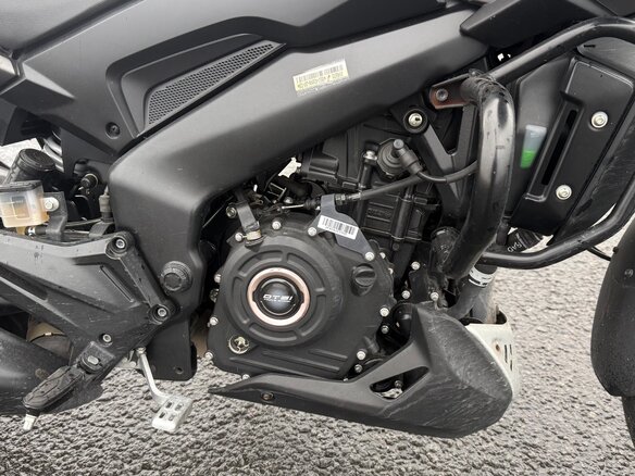 2023 Bajaj Dominar 400, чёрный, 420000 рублей - вид 7