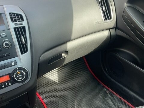 2008 Kia Ceed I, красный, 510000 рублей - вид 13