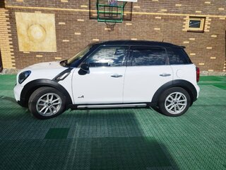 2016 Mini Countryman Cooper S I, белый, 1450000 рублей, вид 2