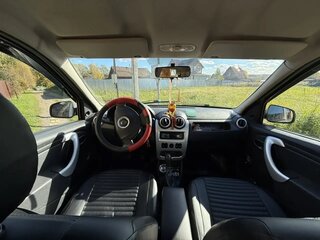 2014 Renault Logan I Рестайлинг, бежевый, 560000 рублей, вид 4