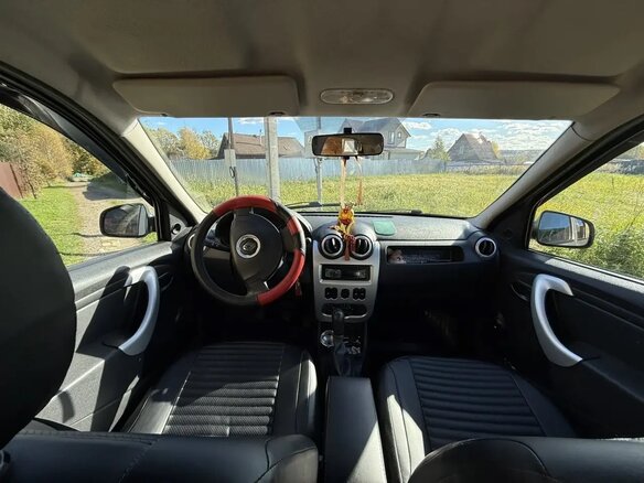 2014 Renault Logan I Рестайлинг, бежевый - вид 3