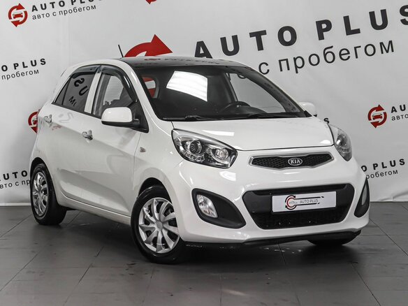 2014 Kia Picanto II, белый, 699000 рублей