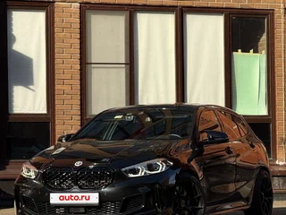 2022 BMW 1 серии M135i xDrive III (F40), чёрный, 4100000 рублей, вид 2