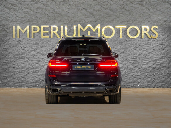 2026 BMW X7 40d I (G07) Рестайлинг, чёрный, 18490000 рублей - вид 8