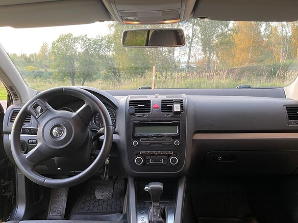 2010 Volkswagen Jetta V, чёрный - вид 10