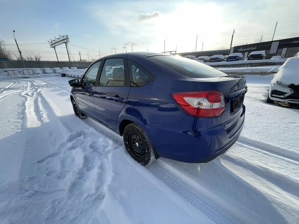 2026 Lada (ВАЗ) Granta I Рестайлинг, синий, 1151000 рублей - вид 10