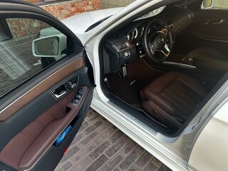2014 Mercedes-Benz E-Класс 300 IV (W212, S212, C207) Рестайлинг, белый, 3450000 рублей, вид 5