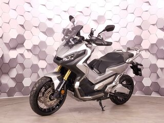 2017 Honda X-ADV, серебристый, 1049000 рублей, вид 2