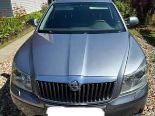 2012 Skoda Octavia Scout II (A5) Рестайлинг, серый, 1500000 рублей, вид 1