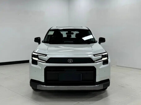 2025 Toyota RAV4 VI (XA60), белый, 4150000 рублей, вид 2