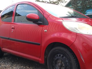 2008 Peugeot 107 I, красный, 340000 рублей, вид 4