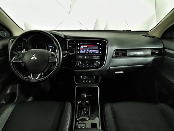 2018 Mitsubishi Outlander III Рестайлинг 2, серый, 1915150 рублей - вид 11