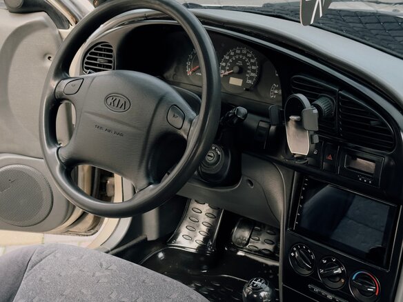 2007 Kia Spectra I Рестайлинг 2, бежевый - вид 12