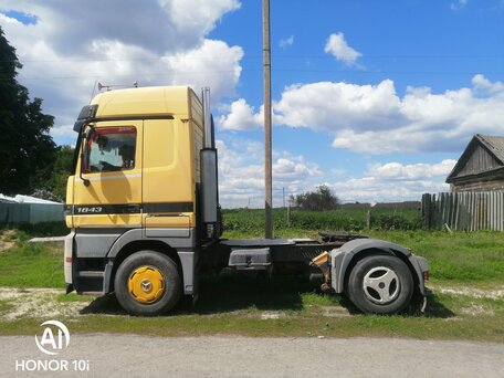 2002 Mercedes-Benz Actros, жёлтый, 1287654 рублей, вид 2