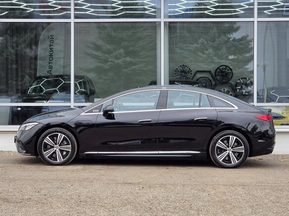 2024 Mercedes-Benz EQE 500, чёрный, 8000000 рублей - вид 7