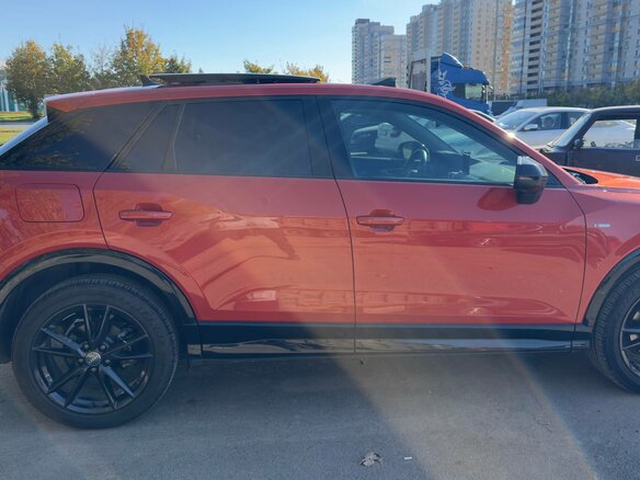 2020 Audi Q2 L I, красный, 2500000 рублей - вид 6