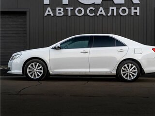 2013 Toyota Camry VII (XV50), белый, 1470000 рублей, вид 4