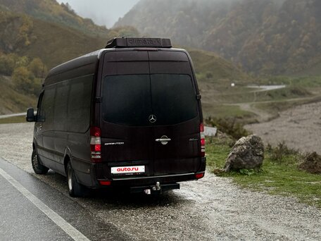2015 Mercedes-Benz Sprinter, красный, 4950000 рублей, вид 2
