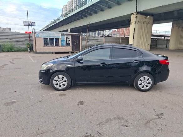 2014 Kia Rio III, чёрный - вид 9