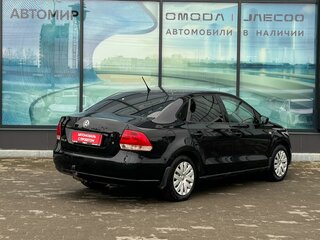 2015 Volkswagen Polo V, чёрный, 520000 рублей, вид 5