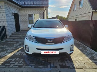 2014 Kia Sorento II Рестайлинг, белый, 1600000 рублей, вид 1