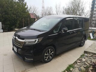2021 Honda Stepwgn Spada V Рестайлинг, чёрный, 2850000 рублей, вид 1