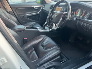 2013 Volvo V60 I Рестайлинг, белый, 1330000 рублей, вид 5