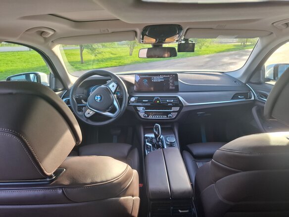 2021 BMW 5 серии 530e VII (G30/G31/G38) Рестайлинг, белый, 4881000 рублей - вид 12