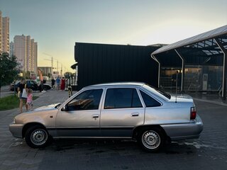 1997 Daewoo Nexia I, серебристый, 270000 рублей, вид 4