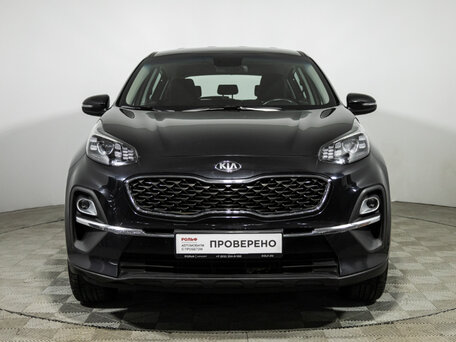 2020 Kia Sportage IV Рестайлинг, чёрный, 2099700 рублей, вид 2