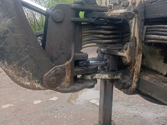2012 Hidromek HMK 102B, 3900000 рублей - вид 5