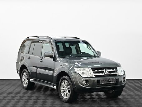 2012 Mitsubishi Pajero IV Рестайлинг 1, серый, 1665000 рублей, вид 1