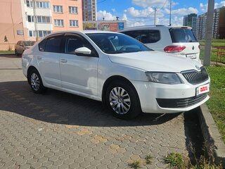2014 Skoda Octavia III (A7), белый, 550000 рублей, вид 3