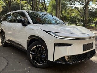 2026 Toyota bZ3X 58.3 kWh, белый, 2930000 рублей, вид 2